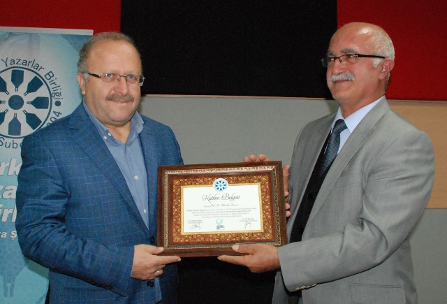 TYB’de ‘İslâm Araştırmalarında Avrupa Merkezcilik’ konuşuldu