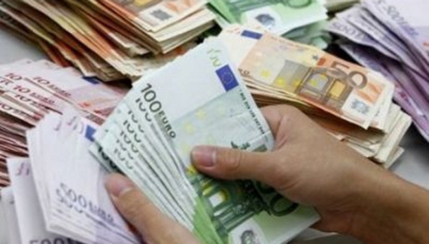 Serbest piyasada döviz açılış fiyatları