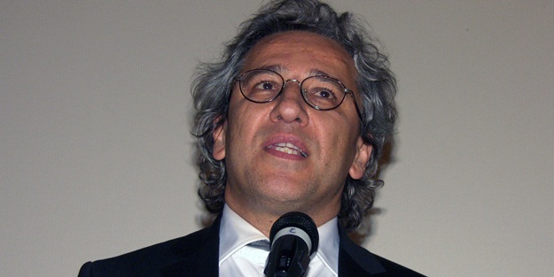 Can Dündar'dan Trump yorumu: Dünya yıkılıyor