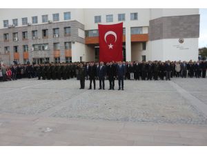 Büyük Önder Atatürk’ü anıyoruz