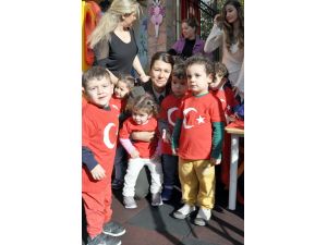 Büyük Önder Atatürk'ü anıyoruz