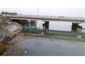 Beyşehir Gölü'nde kayıklarla temizlik