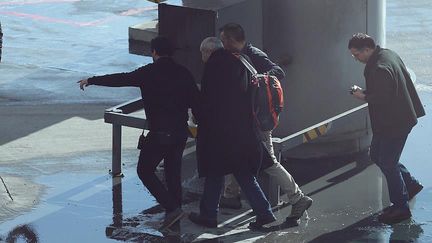 Cumhuriyet gazetesi İcra Kurulu Başkanı Akın Atalay, gözaltında