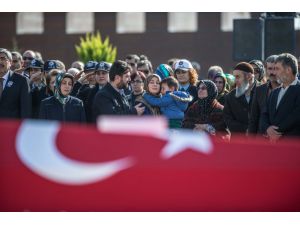 Şehit kaymakam için Gaziantep'te tören