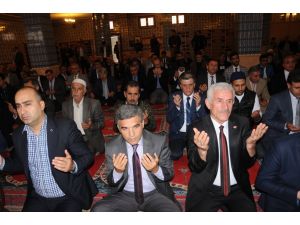 Şehit Kaymakam Safitürk için gıyabi cenaze namazı