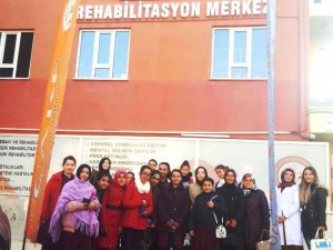 Konya'da "Yalnız Değilsiniz" etkinliği