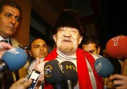 Yalçın Küçük'ün İLK DEMECİ