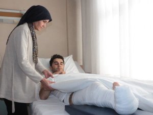 Sağ dizindeki kilitlenme ameliyatla açıldı