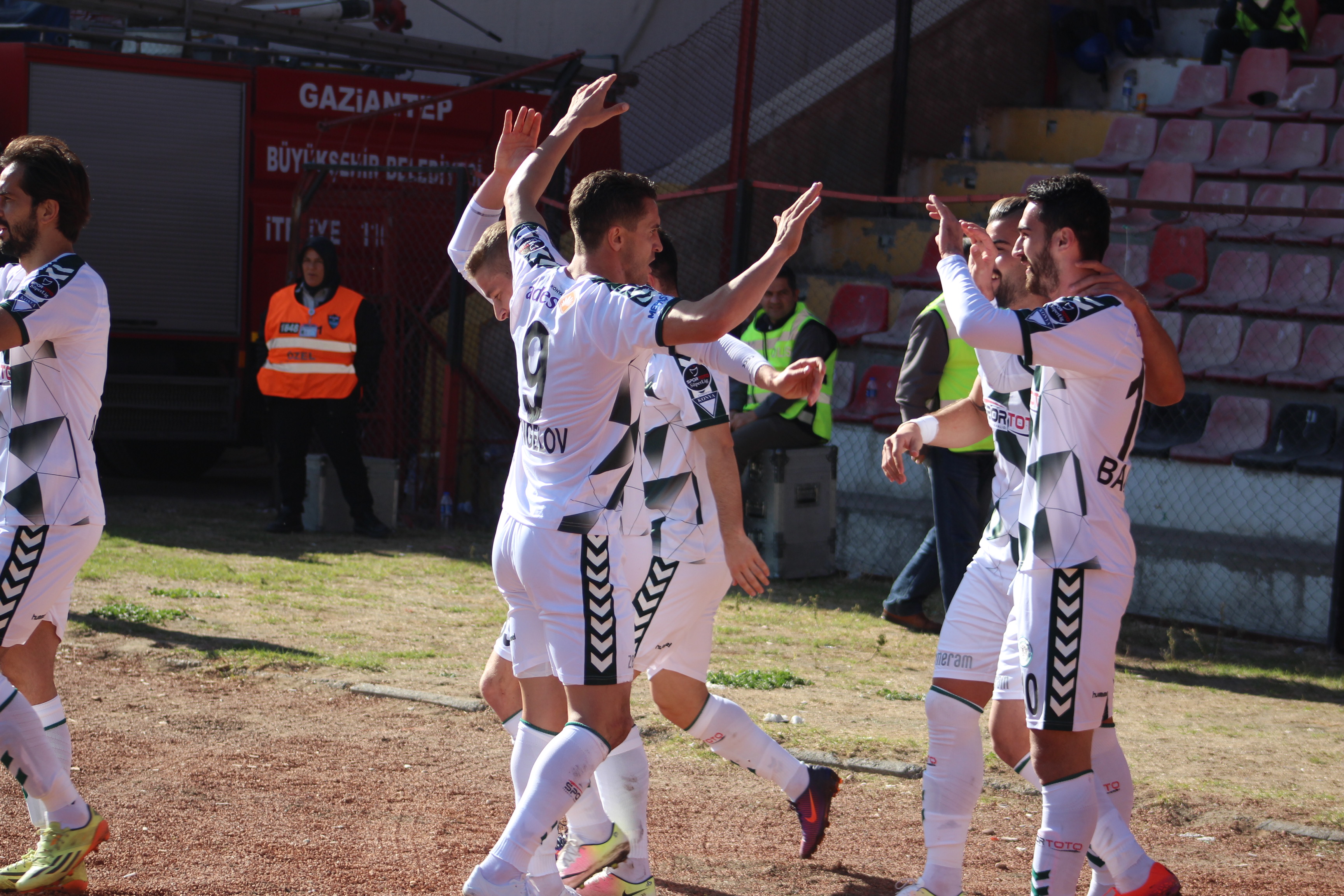 BAJİC: HEP BİRLİKTE BİR GÜCÜZ’