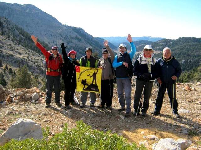 Seydişehirli dağcılardan doğa yürüyüşü