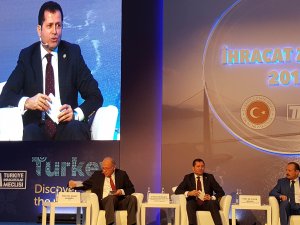 Altunyaldız, 2016 İhracat Zirvesine katıldı