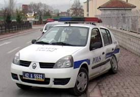 Trafik polisleri kaza yaptı