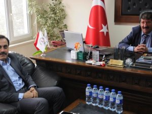 Selçuk Öztürk, oda ve borsa yönetimlerini ziyaret etti