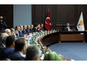 AK Parti MKYK toplandı