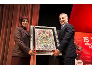 Milletvekili Külünk, Konya’da konferans verdi