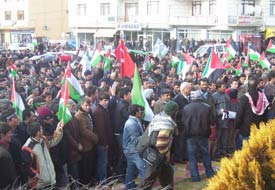 Dünya barışı için Filistin'e yürüyor