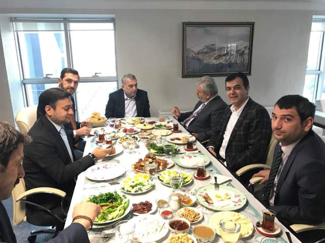 Yunus Derebağ, Metin Külünk İle Birlikte