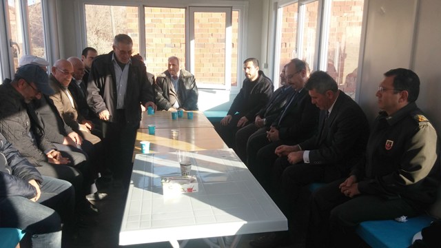Vali Canbolat’tan şehit Kaymakamın ailesine ziyaret
