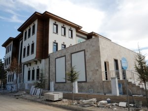 Büyükşehir’den Bozkır’a Şehir Konağı