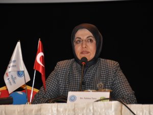 Toru, Kentsel Dönüşüm Zirvesi’ne katıldı