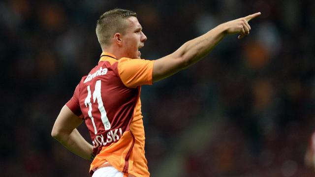 Podolski'ye servet!