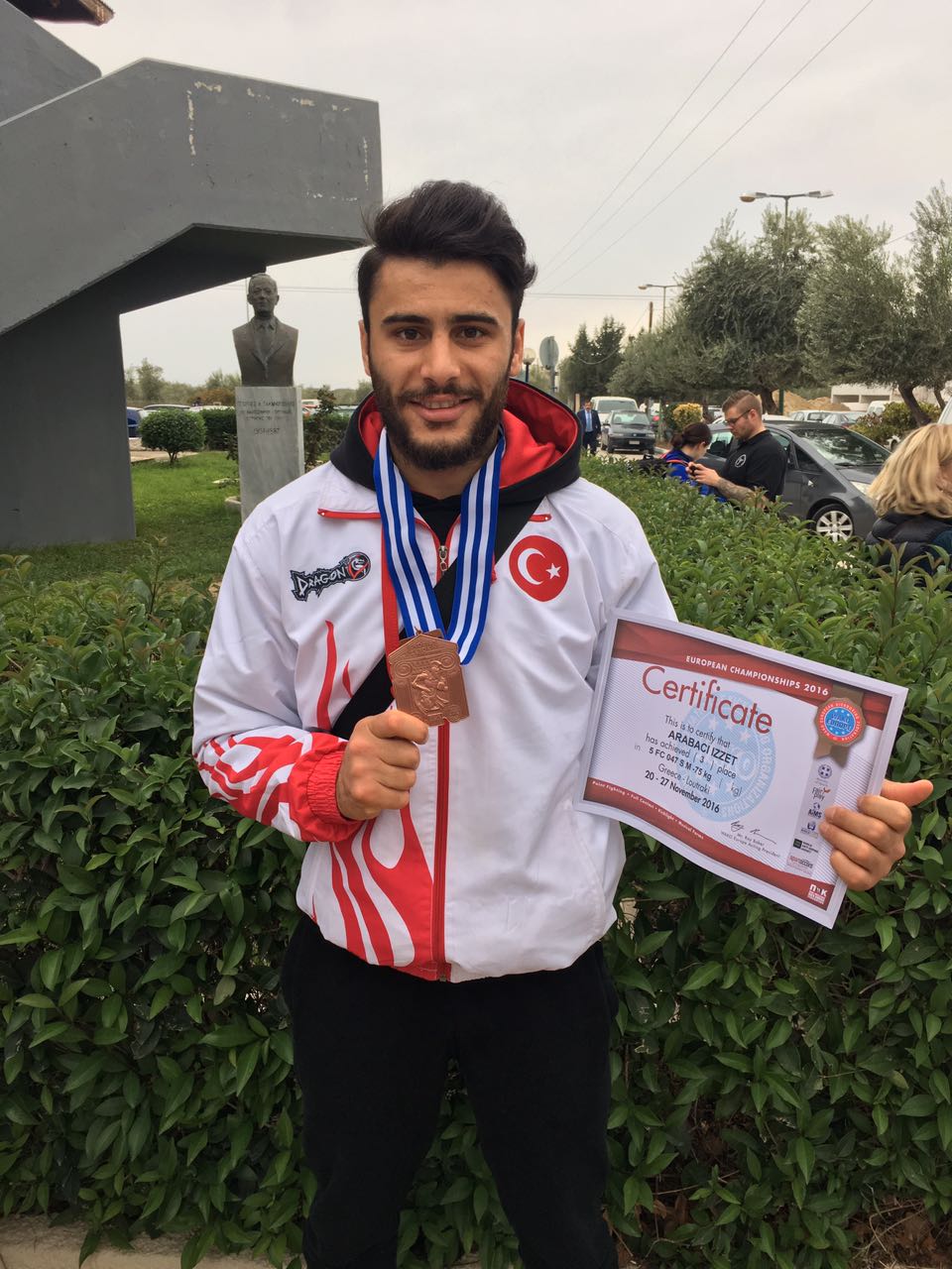 Arabacı’dan bronz madalya