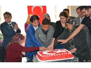 Hastalar için moral programı düzenlendi