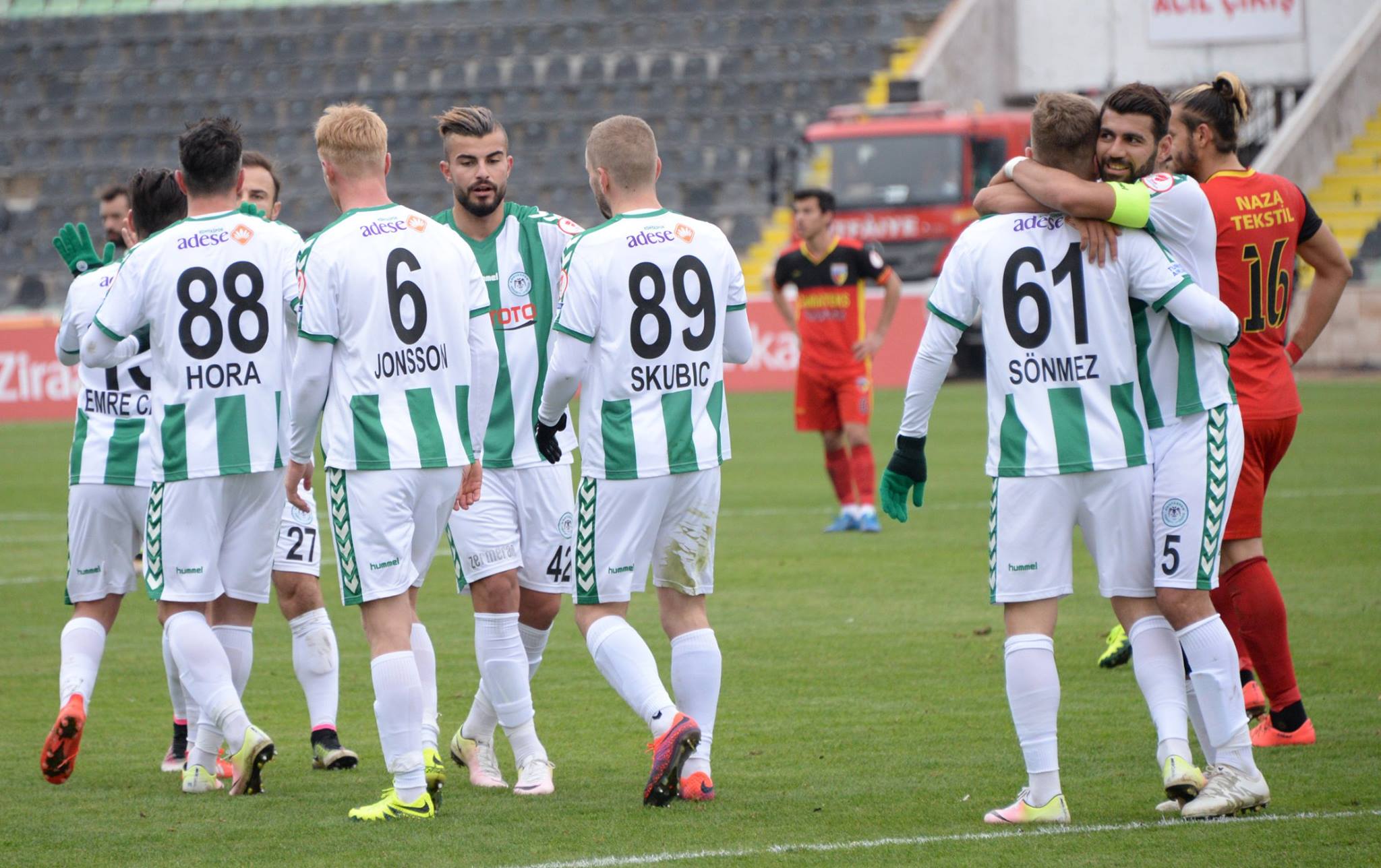 Konyaspor, Kızılcabölük'ü farklı geçti!