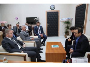 Vali Gül, kurumları ziyaret etti