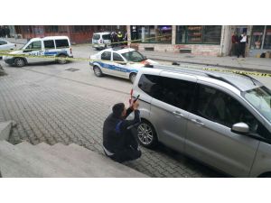 GÜNCELLEMEAkli dengesi bozuk kişi polis memurunu yaraladı