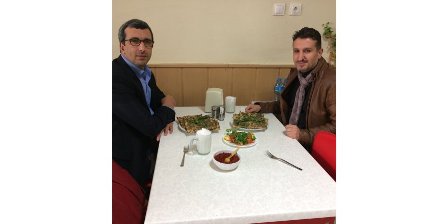 Ali Fahri Aras, Doç. Dr. Muhammet Bezirci ile yemekte