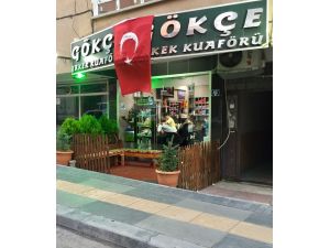 Dolarını bozdurana tıraş bedava