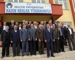 Hadim MYO iş hayatına hazırlıyor