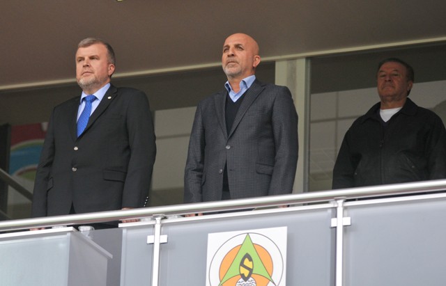 Ahmet Şan:Camia olarak kenetlenmeliyiz