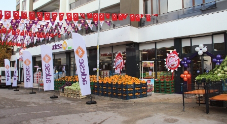 Adese, Ermenek’te mağaza açtı