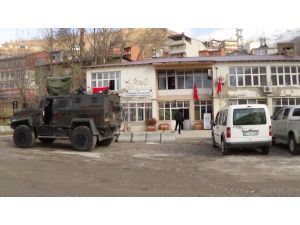 Şemdinli Belediye Başkanı Yılmaz tutuklandı