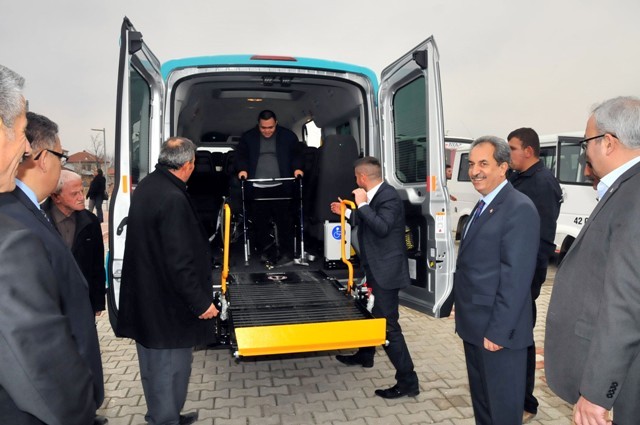 Akşehir’de ‘Engelsiz Taksi’