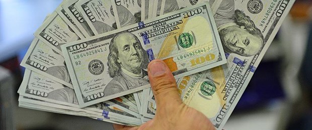 Dolar 3,64'ün altını gördü