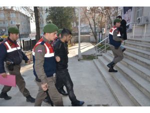 Cinayetten zanlısı yurt dışına kaçamadan yakalandı