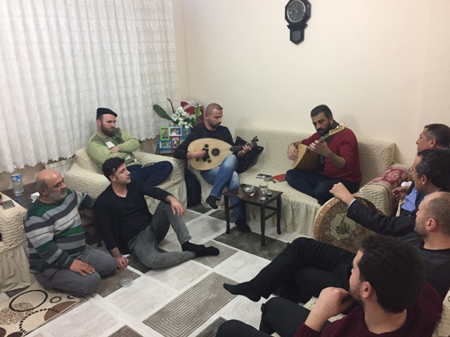Akgün, dostlarını ağırladı