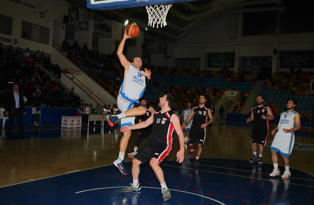 Selçuklu, devreyi galibiyetle tamamladı