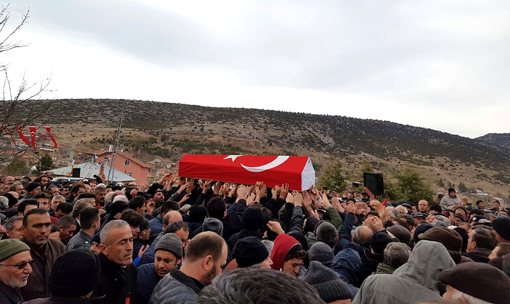 Kayseri şehitlerinin ailelerine aylık bağlandı