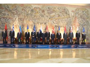 KEİ Dışişleri Bakanları Konseyi Sırbistan'da toplandı