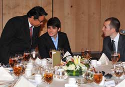 Ziyarette EN GENÇ Türk patron