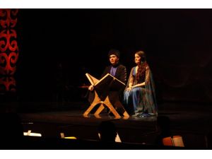 "Nart Ateşi" İstanbul'da sahnelendi