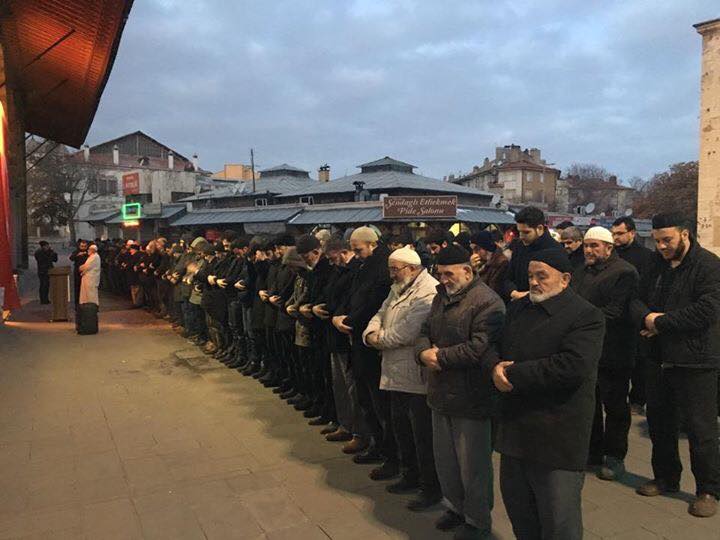 Konya'da şehitlere gıyabi cenaze namazı
