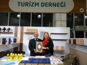 Feyzi Halıcı’ya Şükran Beratı verildi