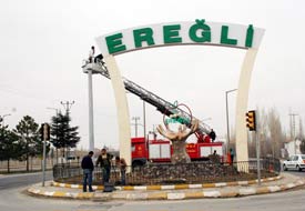 Ereğli girişine yeni abide