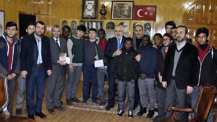 Mevlana Anadolu İ.H.L. öğrencilerinden Halep’e yardım