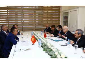 "FETÖ insanları mankurt yapıyor"